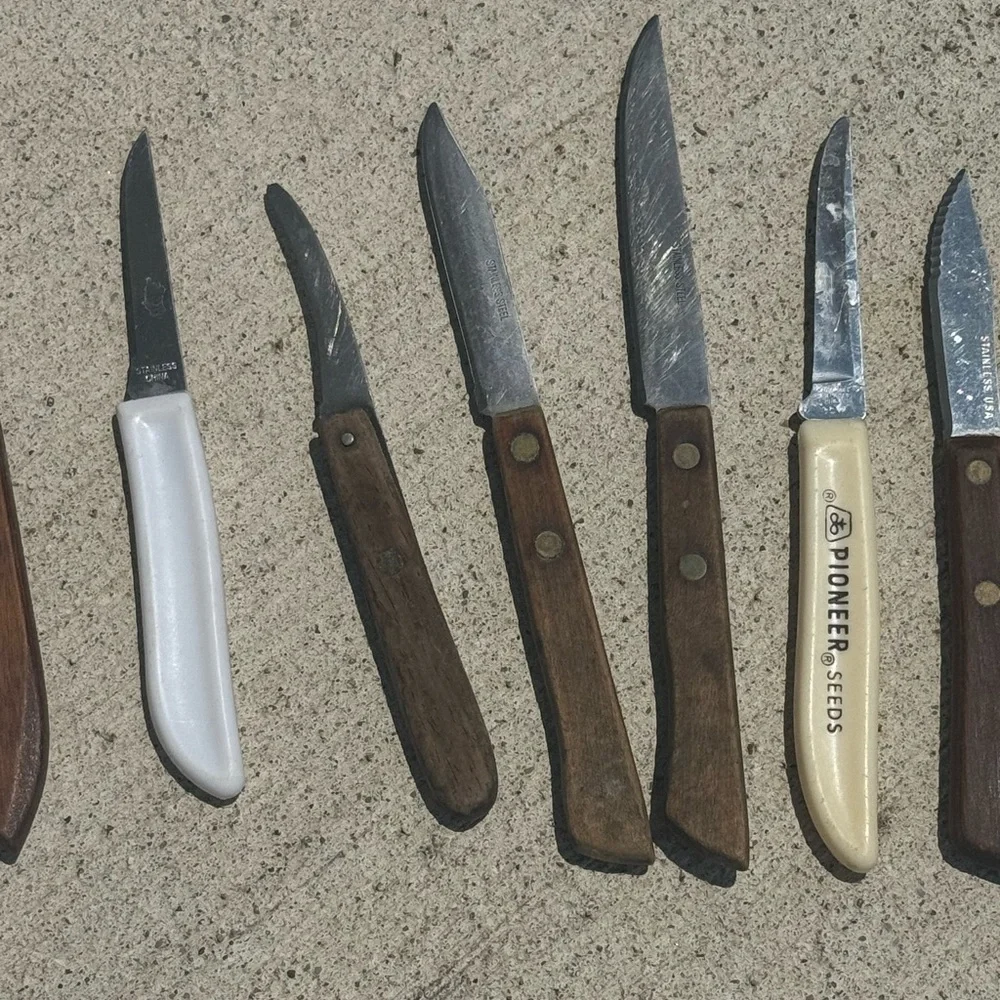 Random lot of pairing knives set of 8